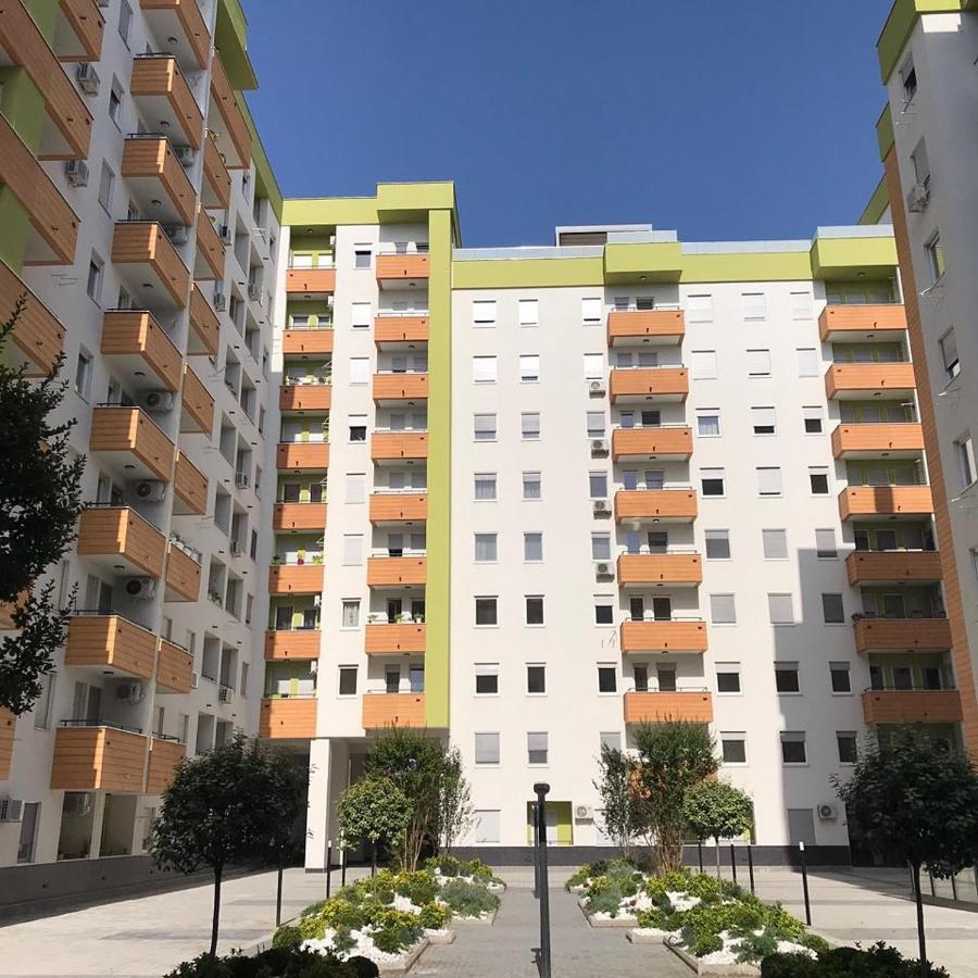 Gemini Apartment 3 - Modern Apartment With City View Újvidék Kültér fotó