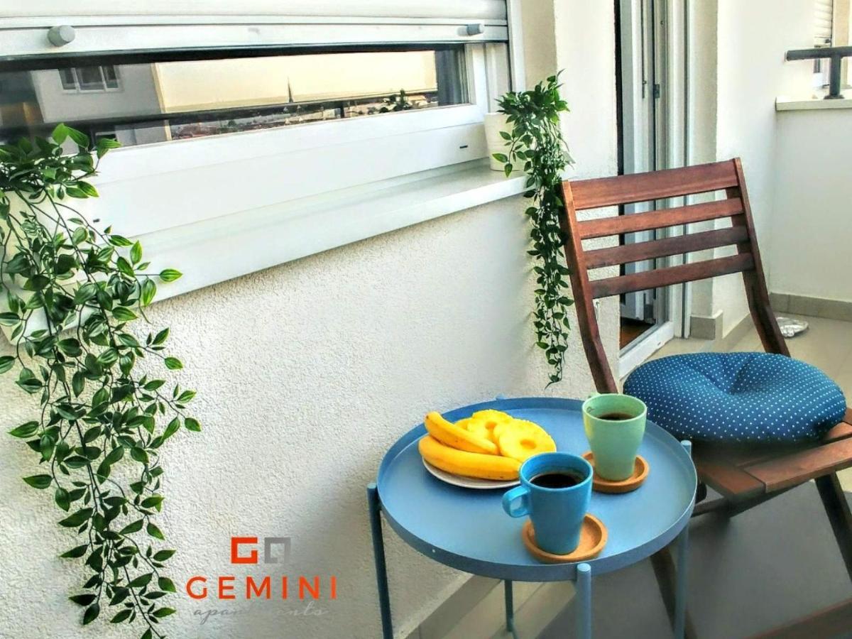 Gemini Apartment 3 - Modern Apartment With City View Újvidék Kültér fotó