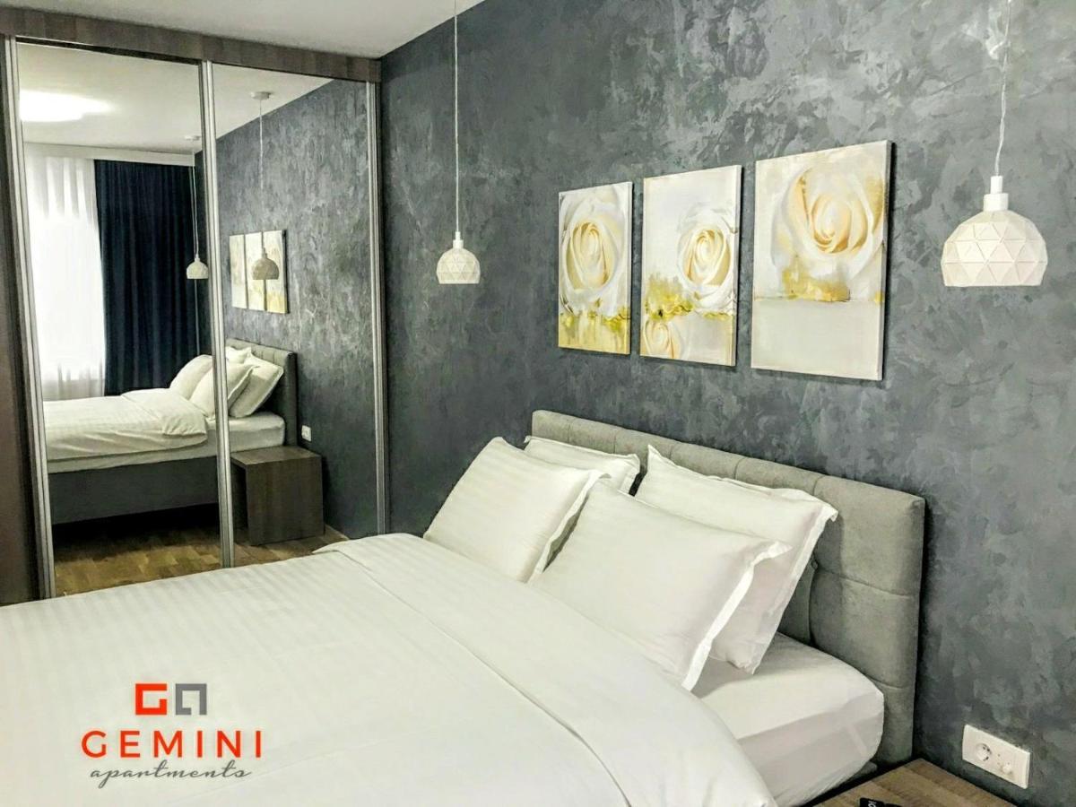 Gemini Apartment 3 - Modern Apartment With City View Újvidék Kültér fotó
